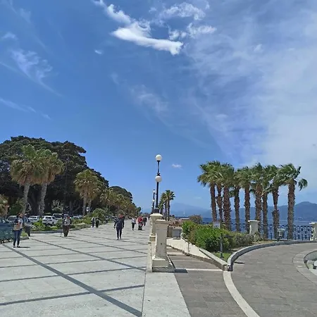 Oda ve Kahvaltı Il Falco Reggio di Calabria