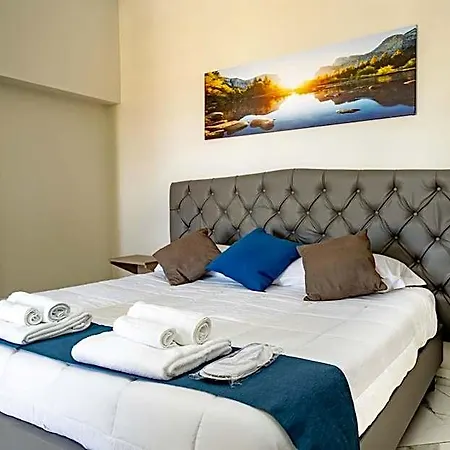 Il Falco Bed and Breakfast 4*