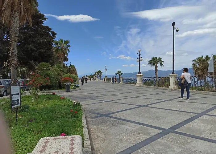 Il Falco 住宿加早餐酒店 雷焦卡拉布里亚